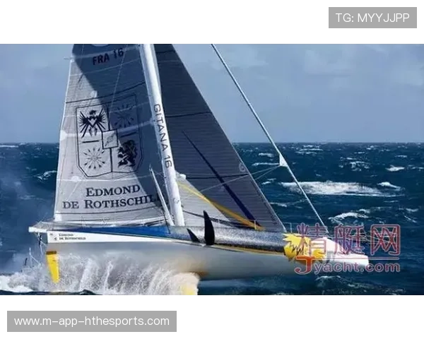 帆船赛事在海上打造临时舞台,夜间观赛更具仪式感