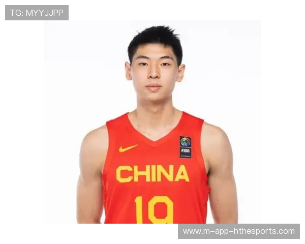 广东队迎崔永熙，签下4年B类合同；深圳主帅易人，周鹏回归球员身份