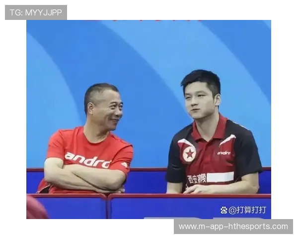 看见对手教练赛后合影，我彻底服了樊振东的人气，樊振东带队教练